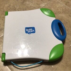 Leap Frog Leap Reader with 12 Books